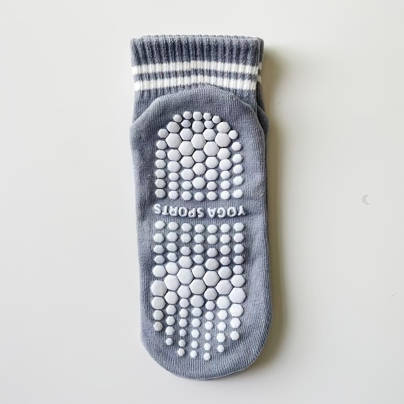 1/5 Pair Women's Silicone Anti - đánh giá và giá Yoga & Fitness Classes By Niharika Zirakpur Reviews